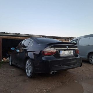 PSM style Trunk Spoiler for BMW E90, glossy black — 4