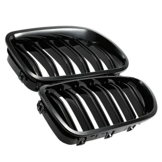 Dubulta reste BMW F10/F11, spīdīgi melna — 4