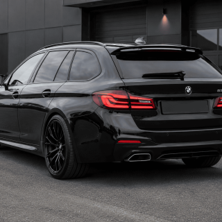 H stila jumta spoileris BMW G31 Touring, spīdīgi melns — 6